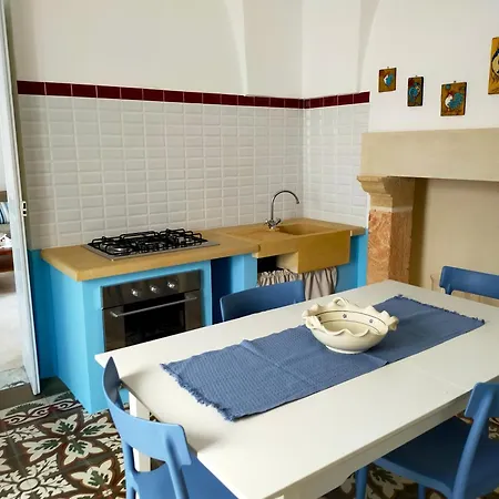 Casa Elia * אוג'נטו